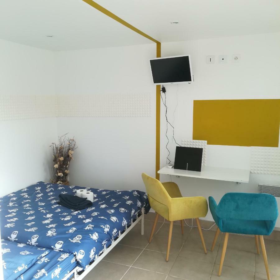 Studio Dependance Maison, 5 Mnt Gare & Tram Venissieux Luaran gambar